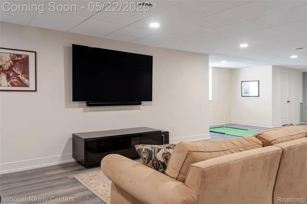 14170 Kings Park Court Shelby Charter Township MI 48315