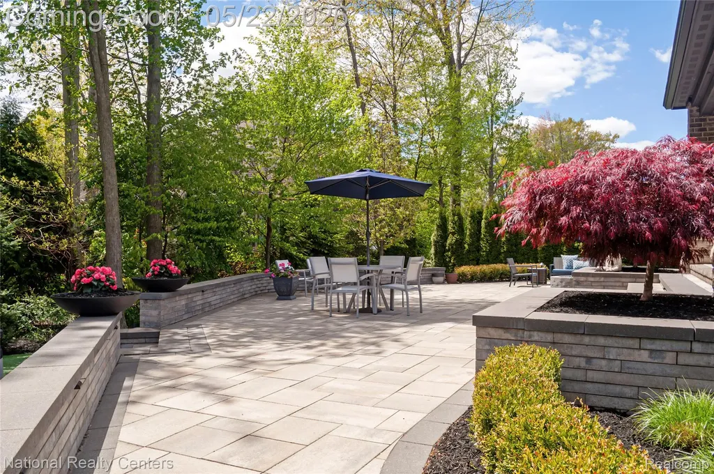 14170 Kings Park Court Shelby Charter Township MI 48315