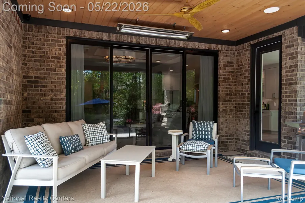 14170 Kings Park Court Shelby Charter Township MI 48315