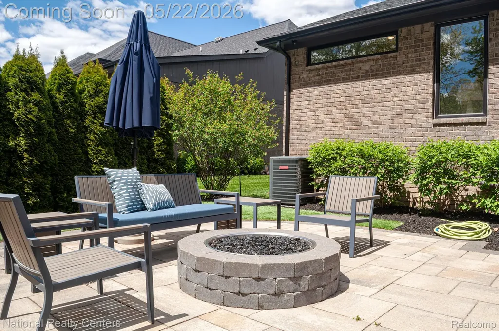 14170 Kings Park Court Shelby Charter Township MI 48315