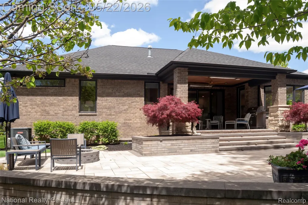 14170 Kings Park Court Shelby Charter Township MI 48315