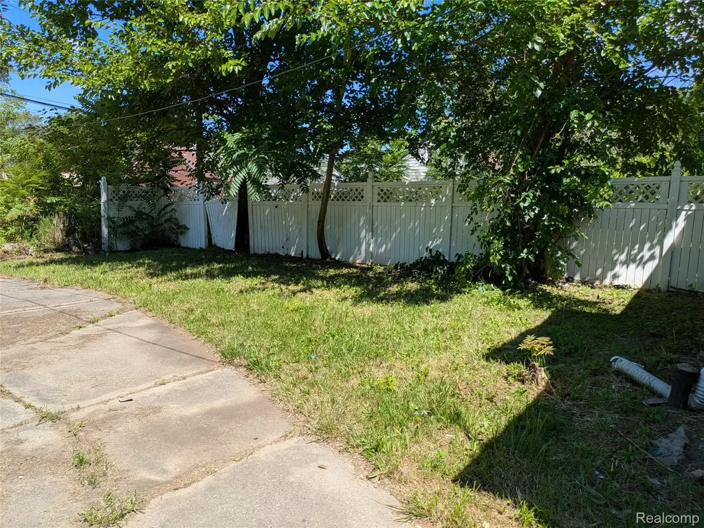 9809 Philip Street Detroit City MI 48224