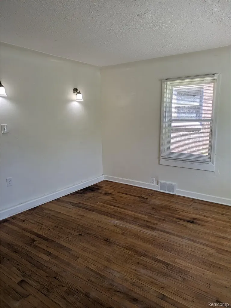 9809 Philip Street Detroit City MI 48224