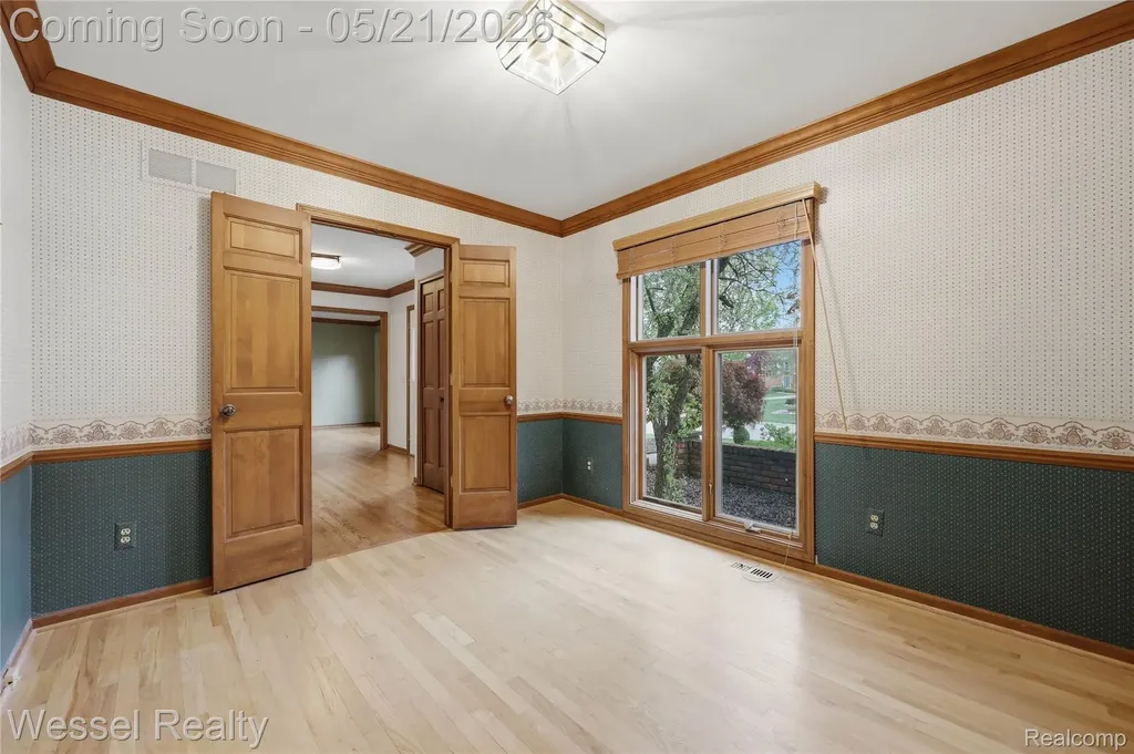3368 Salem Drive Rochester Hills City MI 48306
