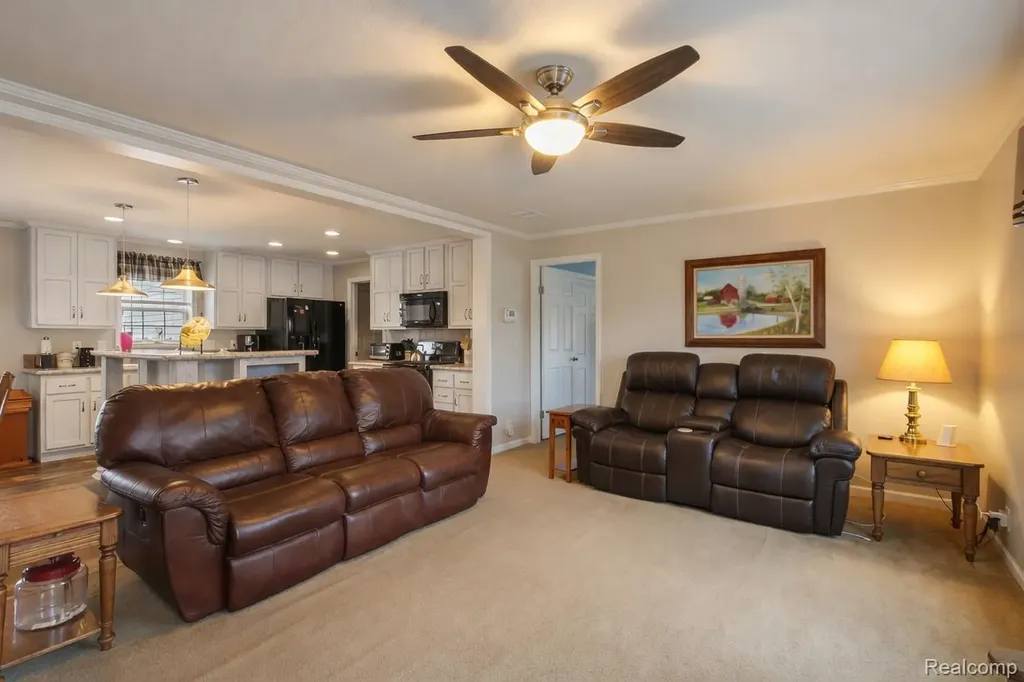 11166 Walden Court Green Oak Township MI 48178