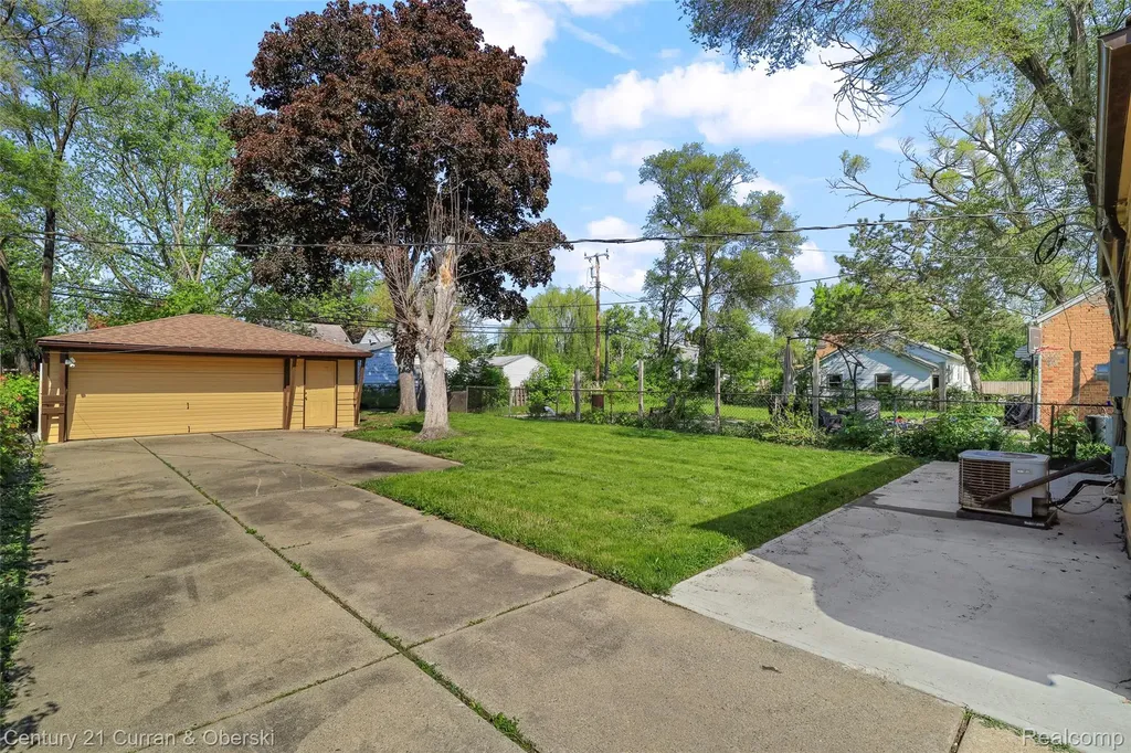 6539 Forrer Street Detroit City MI 48228