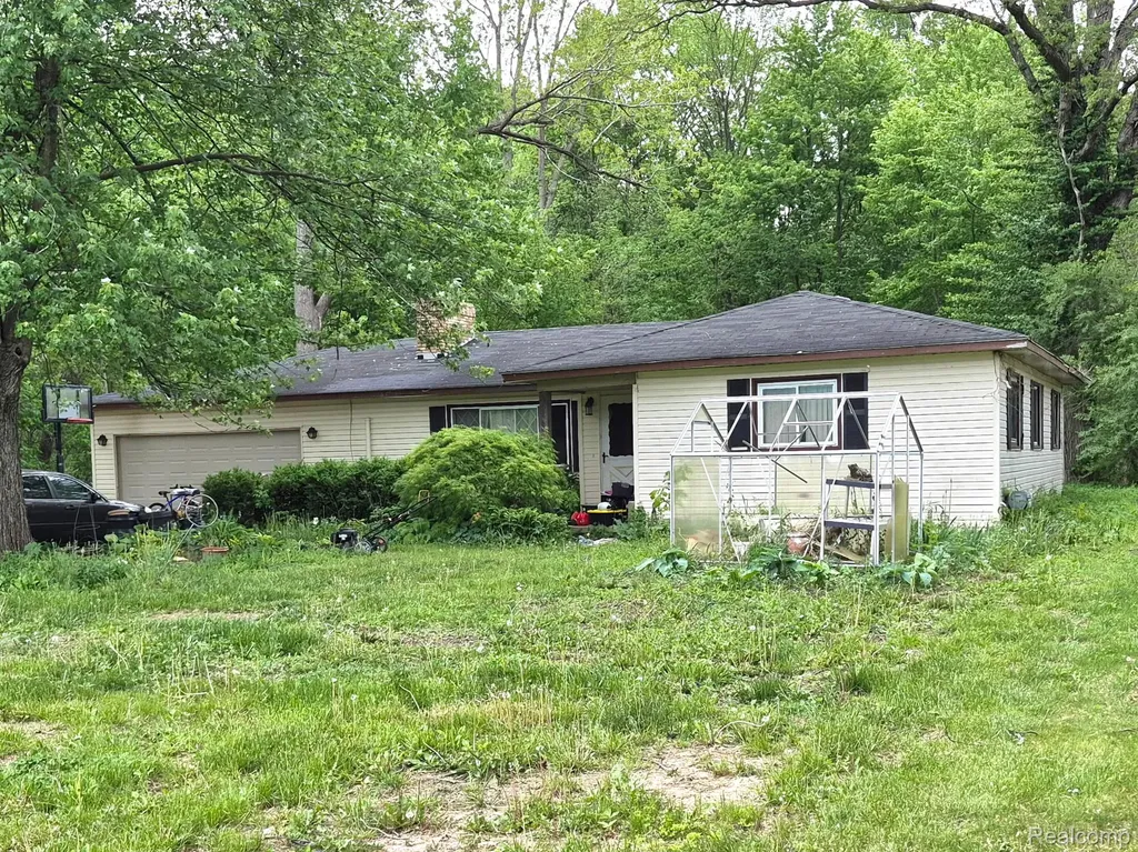 7198 N Linden Road Mt. Morris Township MI 48458