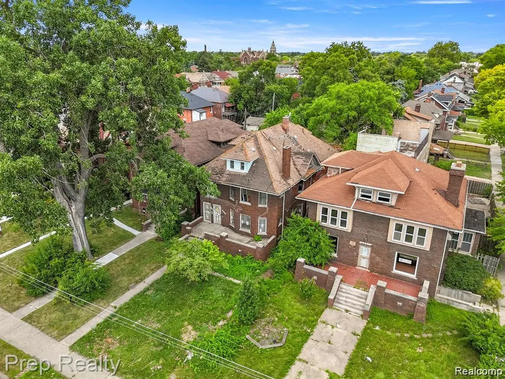 2633 W Grand Boulevard Detroit City MI 48208