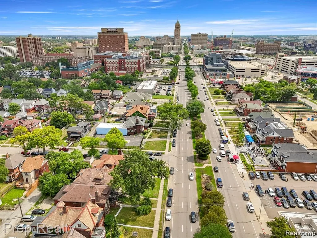 2633 W Grand Boulevard Detroit City MI 48208