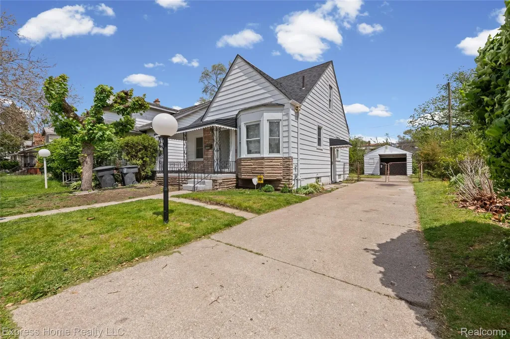 18590 Lumpkin Street Detroit City MI 48234