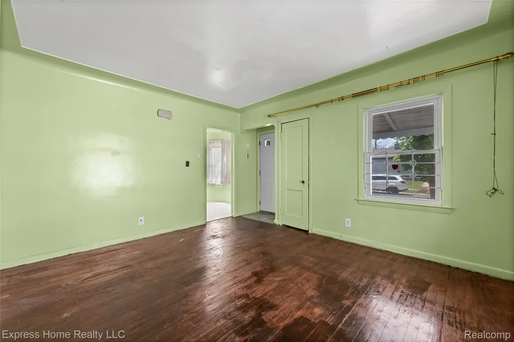 18590 Lumpkin Street Detroit City MI 48234