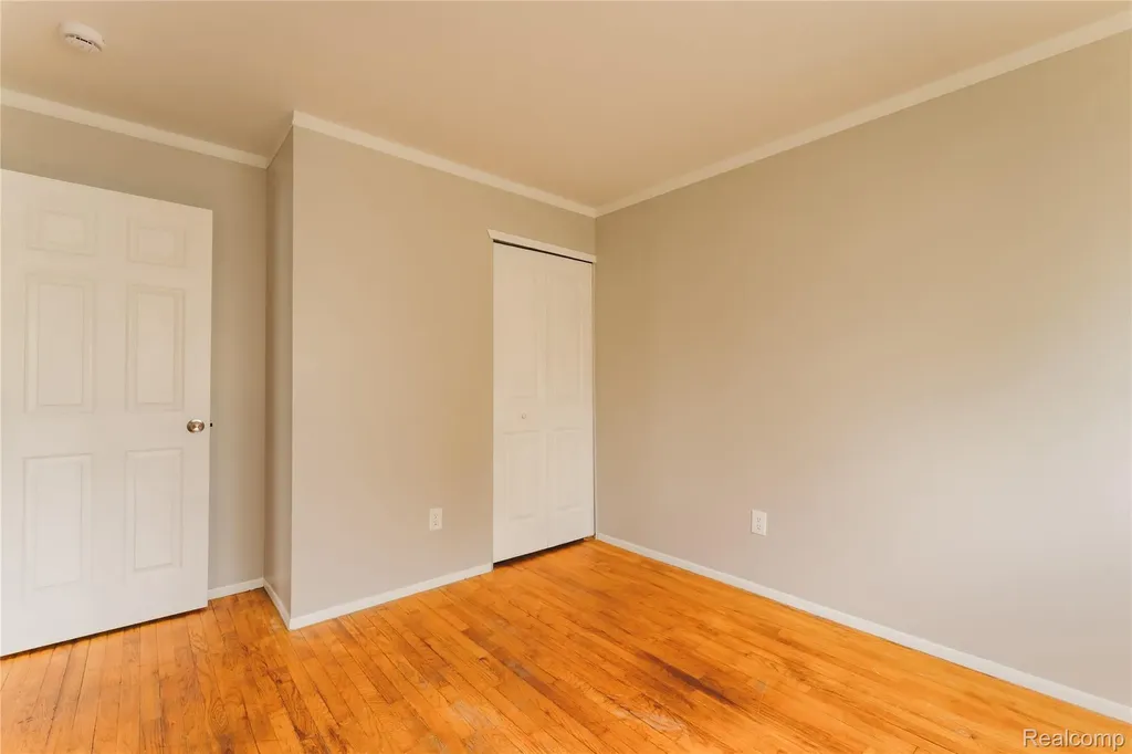 27731 Bohnhoff Street Roseville City MI 48066