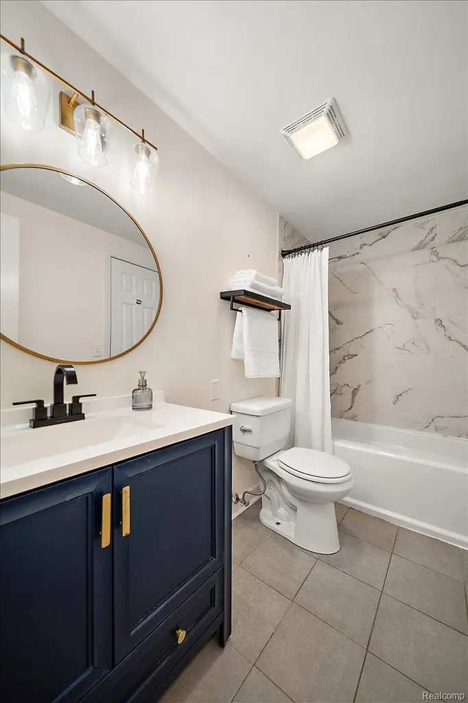 11169 Chestnut Drive Plymouth Charter Township MI 48170