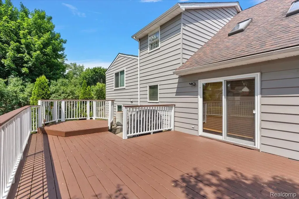 11169 Chestnut Drive Plymouth Charter Township MI 48170