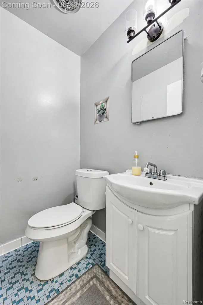 28326 Alden Street Madison Heights City MI 48071