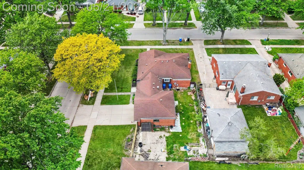28326 Alden Street Madison Heights City MI 48071
