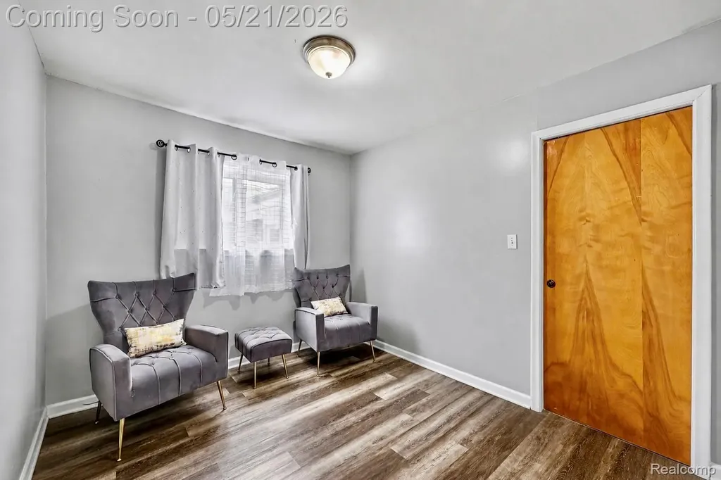 28326 Alden Street Madison Heights City MI 48071