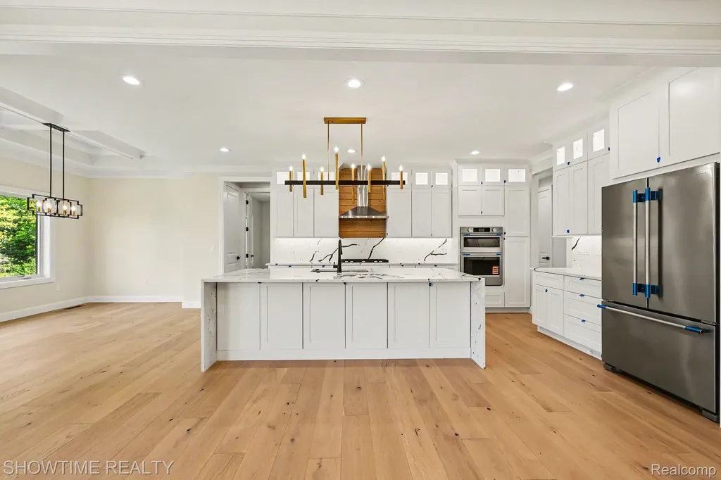 11695 Encore Drive Shelby Charter Township MI 48315