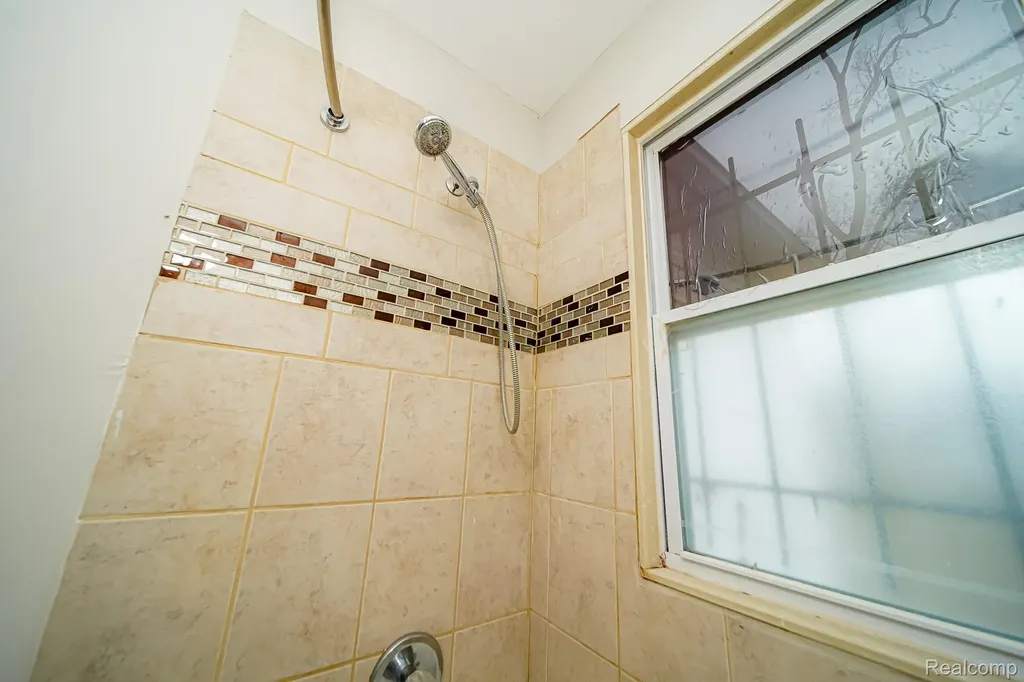 20093 Faust Avenue Detroit City MI 48219