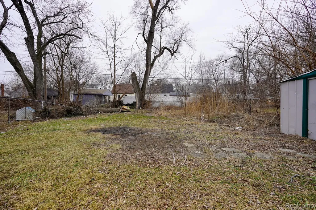 20093 Faust Avenue Detroit City MI 48219