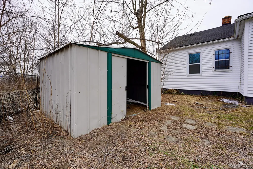 20093 Faust Avenue Detroit City MI 48219