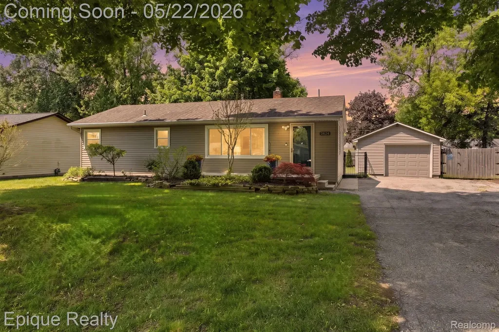 2624 Harrison Avenue Rochester Hills City MI 48307