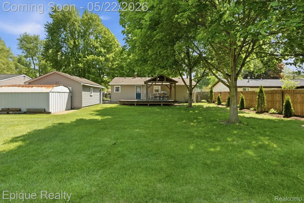 2624 Harrison Avenue Rochester Hills City MI 48307
