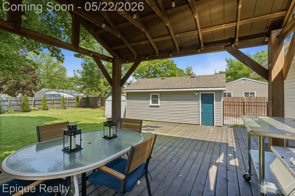 2624 Harrison Avenue Rochester Hills City MI 48307