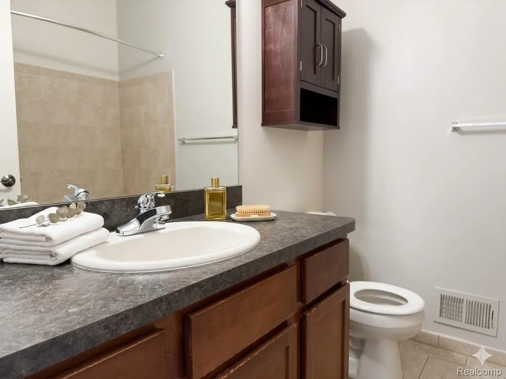 5151 Parsley Drive Shelby Charter Township MI 48316