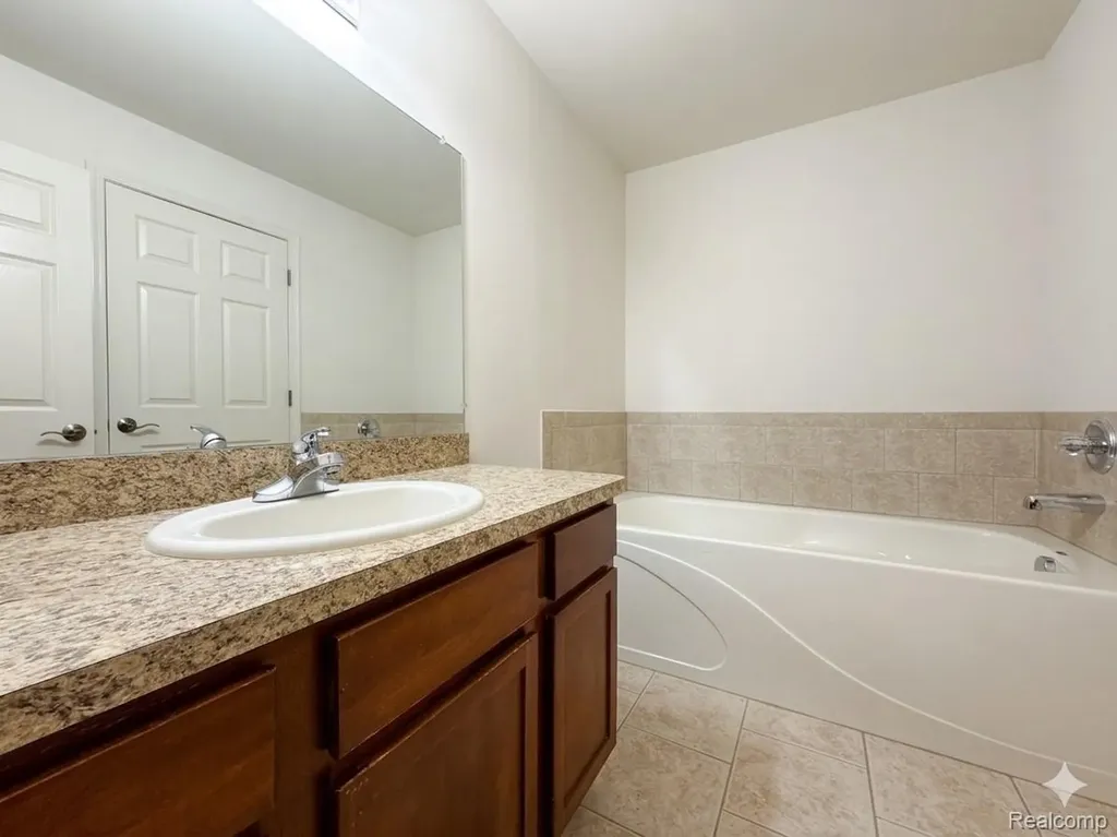 5151 Parsley Drive Shelby Charter Township MI 48316
