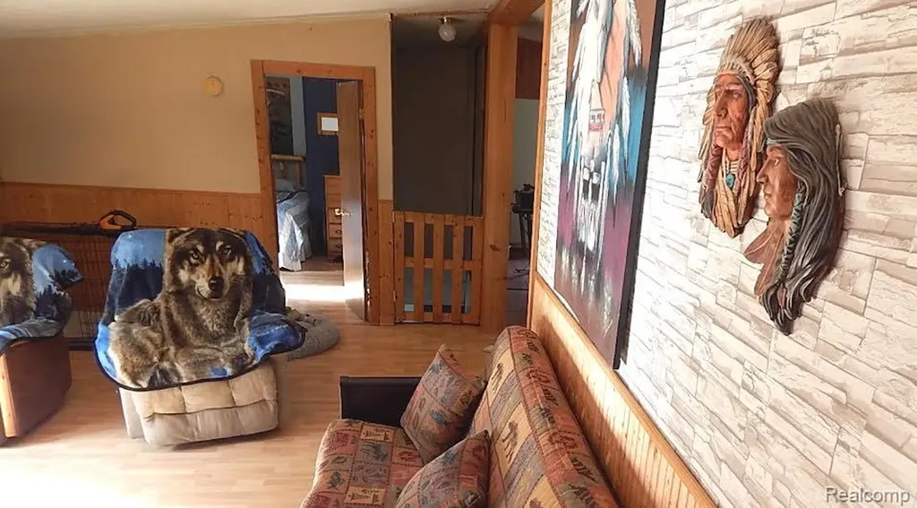2389 W Maplehurst Drive Gerrish Township MI 48653
