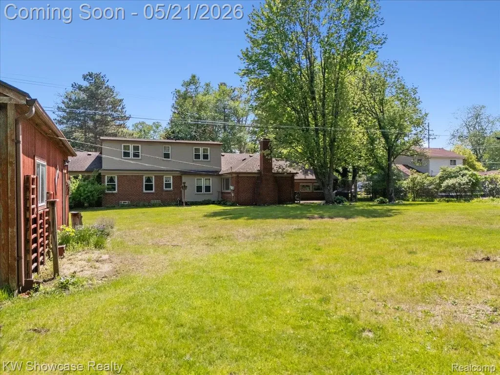 21105 Hugo Street Farmington Hills City MI 48336