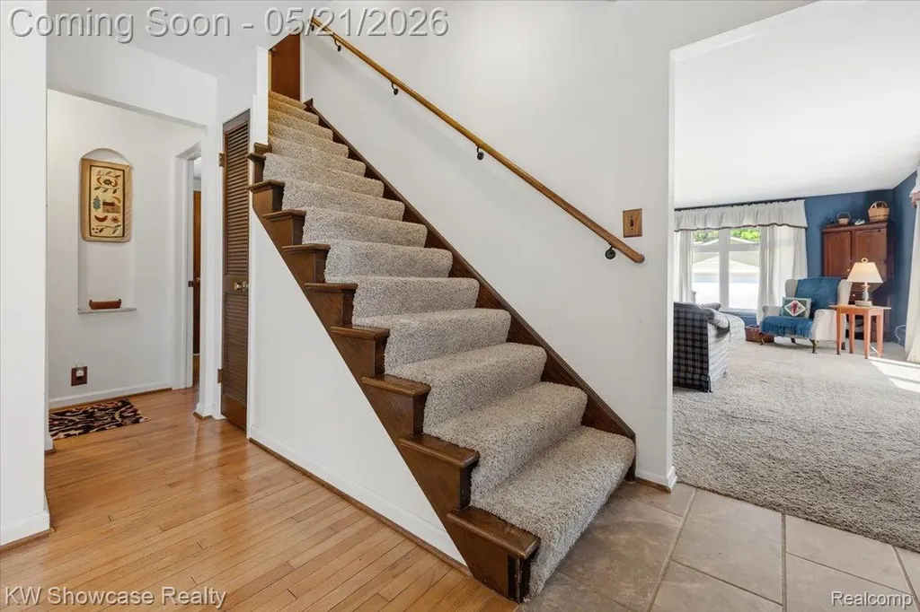 21105 Hugo Street Farmington Hills City MI 48336
