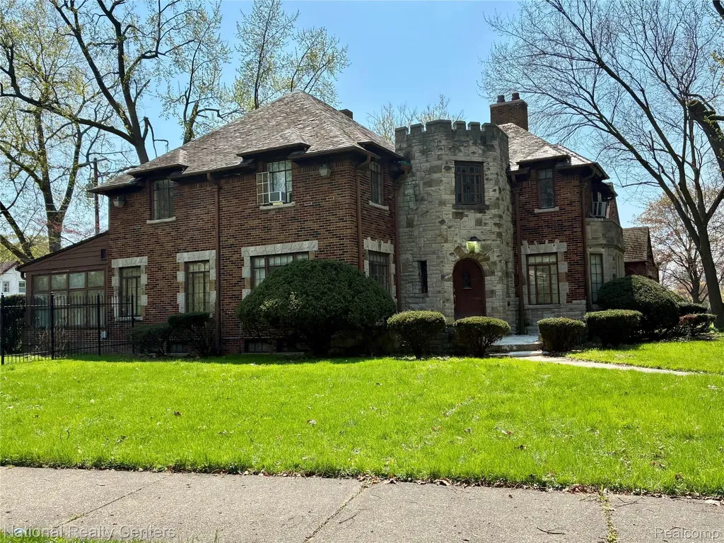 14590 Abington Avenue Detroit City MI 48227