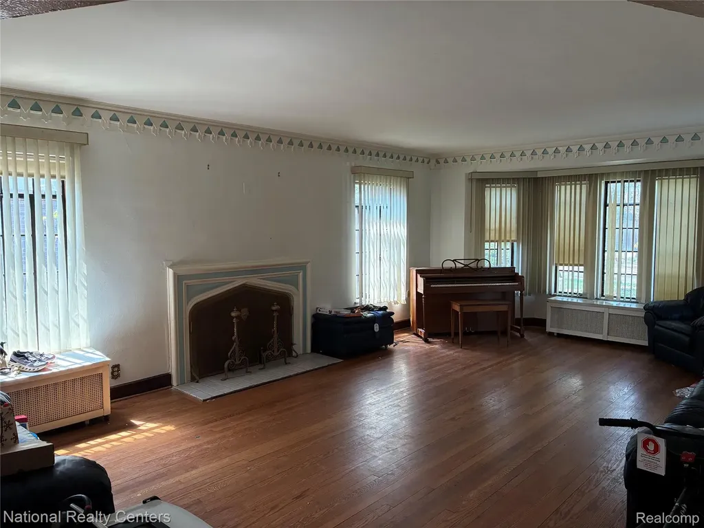 14590 Abington Avenue Detroit City MI 48227