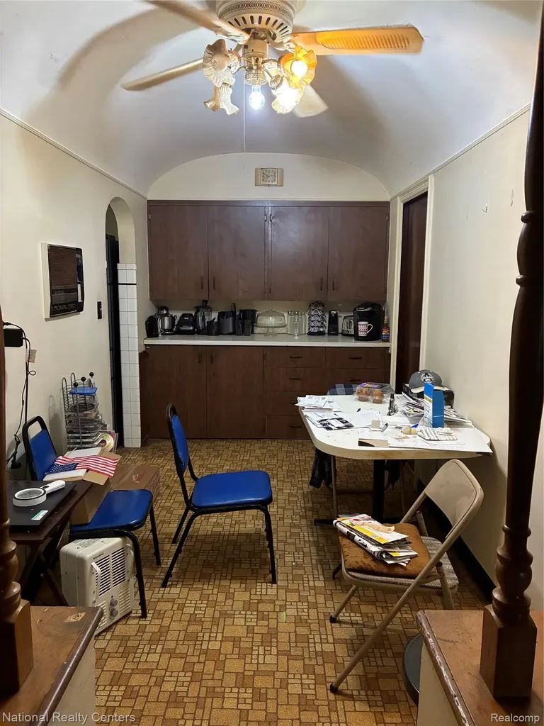 14590 Abington Avenue Detroit City MI 48227