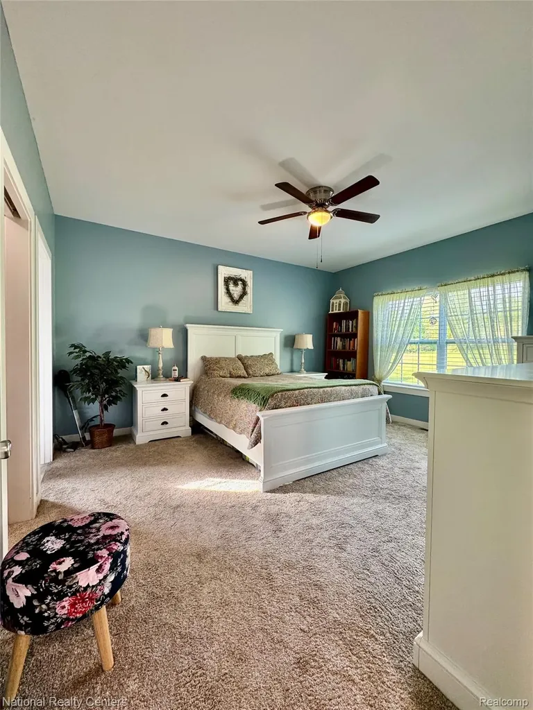 7478 Village Court Springfield Charter Township MI 48350