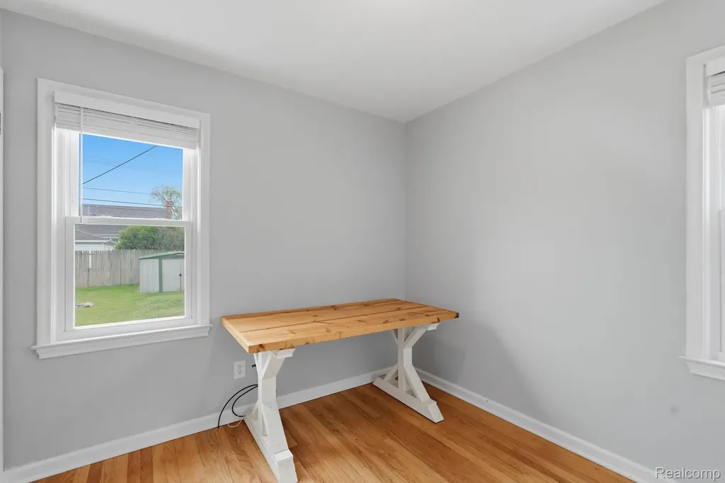 22440 California Street St. Clair Shores City MI 48080