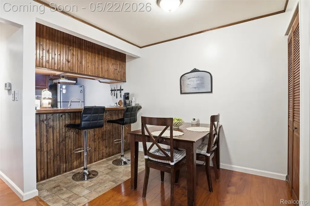 15055 Hubbard Street Livonia City MI 48154