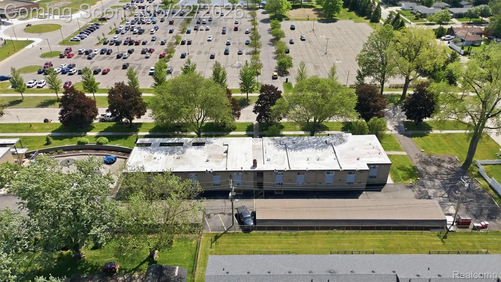 15055 Hubbard Street Livonia City MI 48154