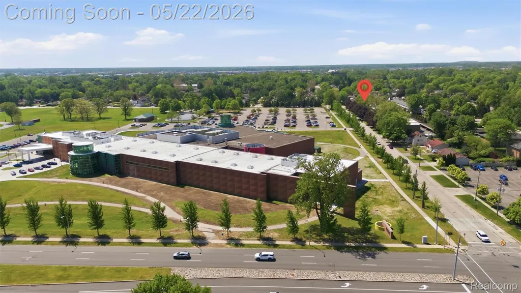 15055 Hubbard Street Livonia City MI 48154