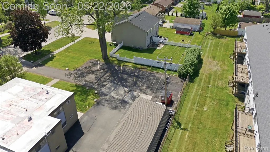 15055 Hubbard Street Livonia City MI 48154