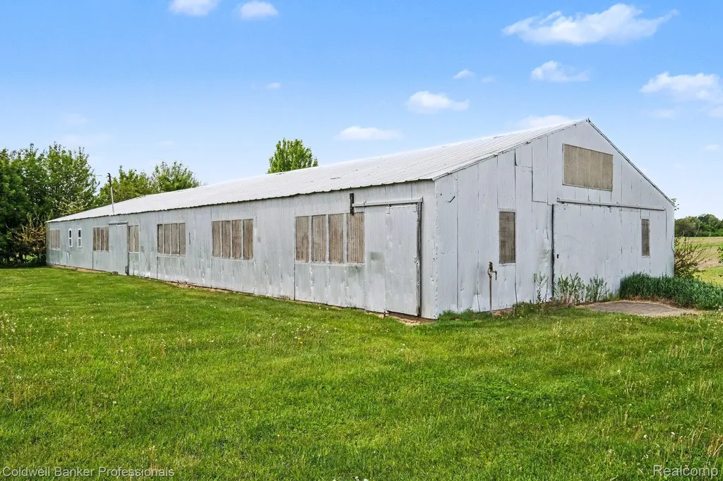 3105 E Dodge Road Thetford Township MI 48420