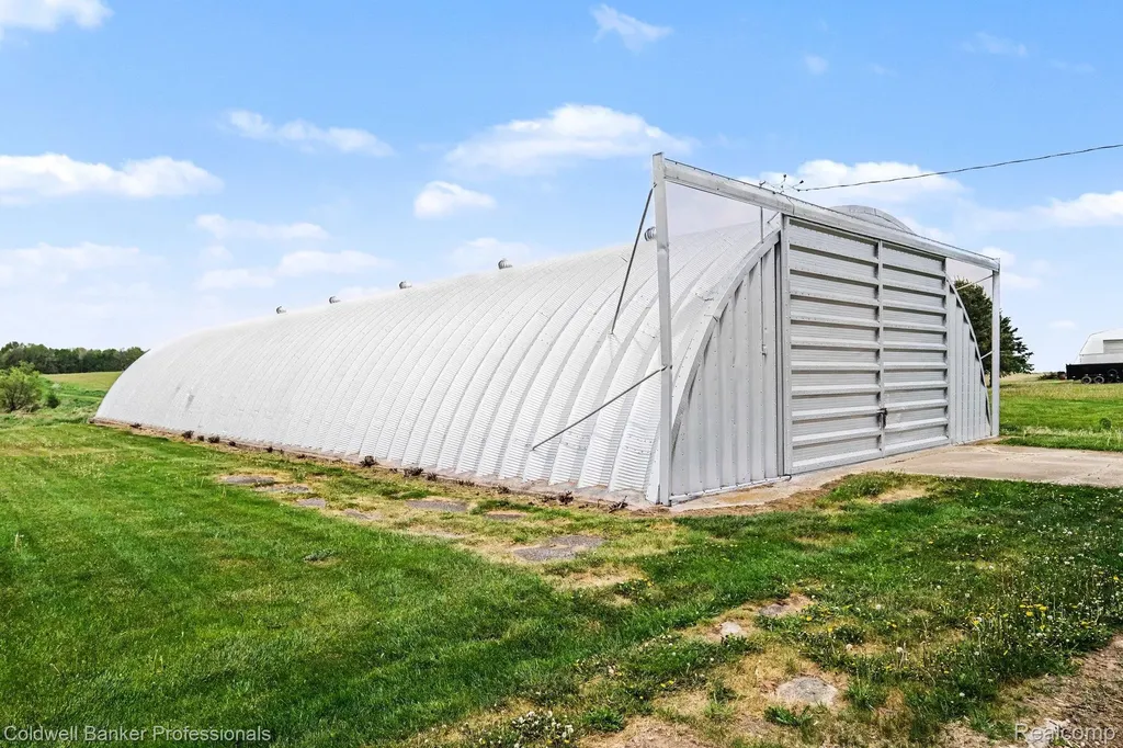 3105 E Dodge Road Thetford Township MI 48420