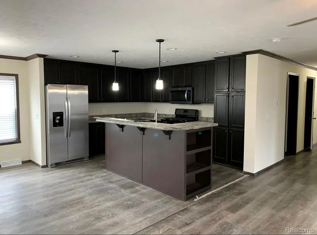 52543 Potomac Court Chesterfield Township MI 48051