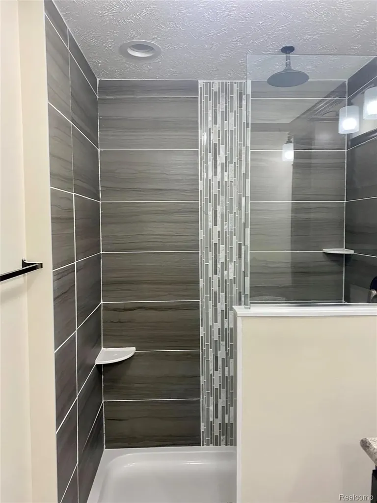 52543 Potomac Court Chesterfield Township MI 48051