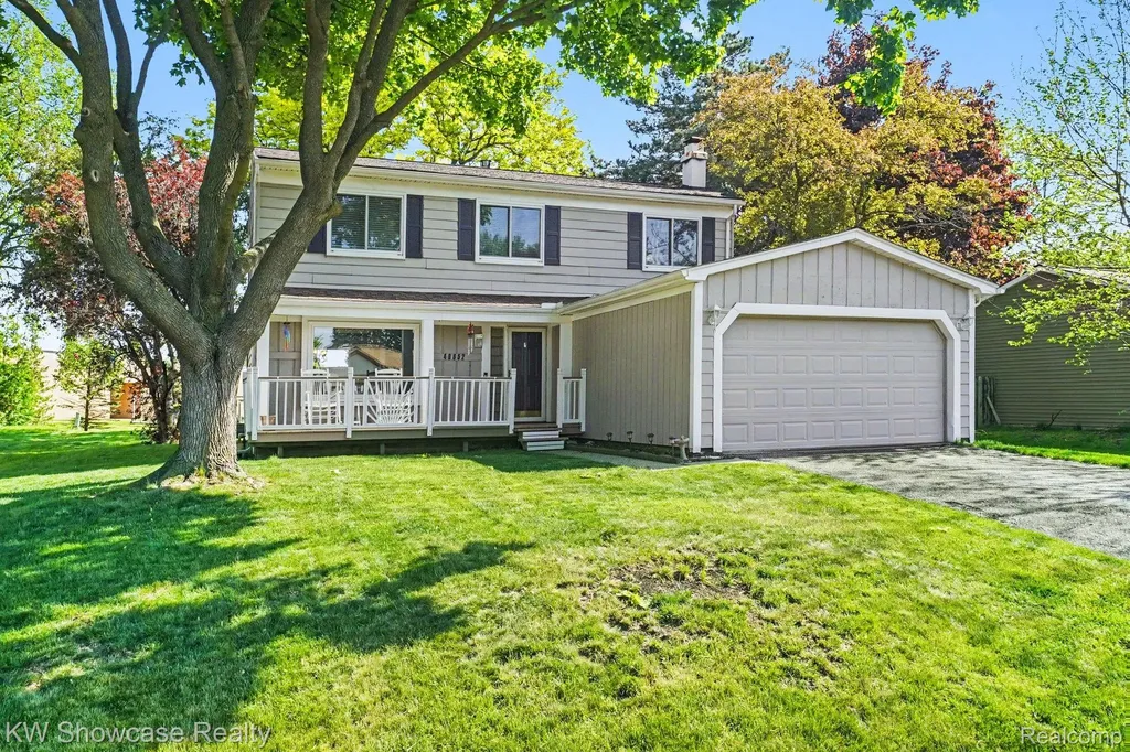 40652 Village Wood Road Novi City MI 48375