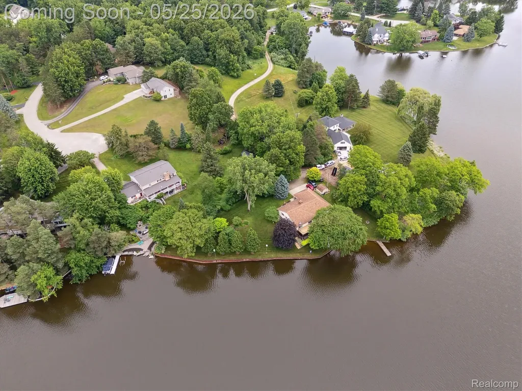 3817 Lake Lapeer Drive Elba Township MI 48455