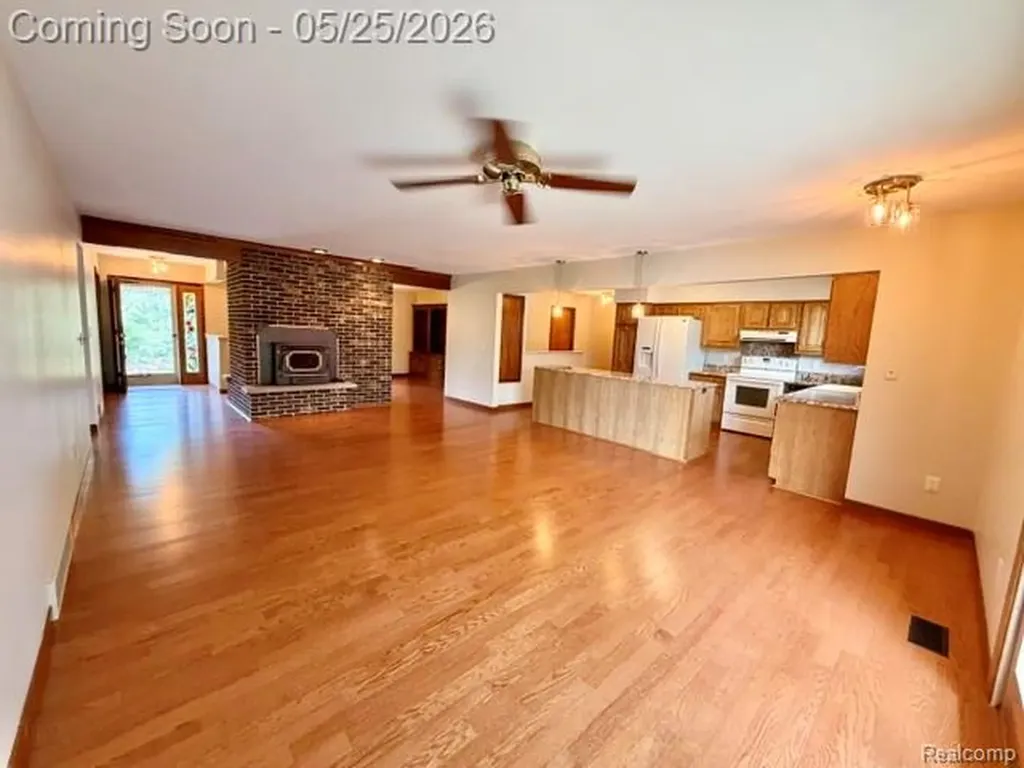 3817 Lake Lapeer Drive Elba Township MI 48455