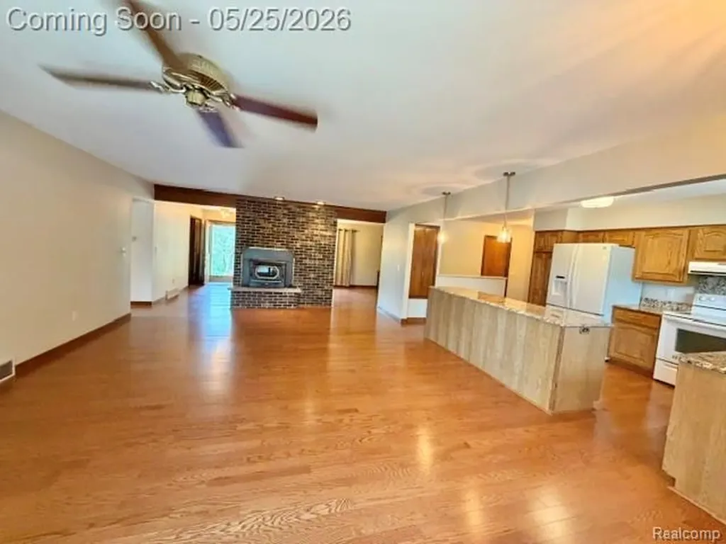 3817 Lake Lapeer Drive Elba Township MI 48455